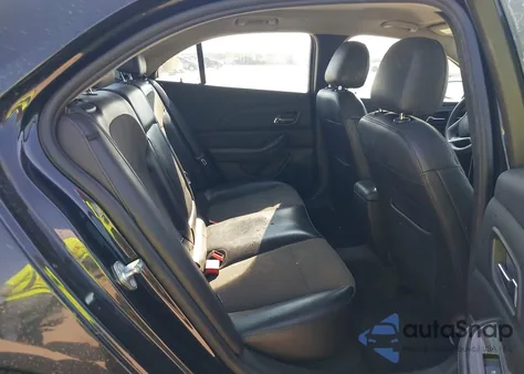 2015 Chevrolet Malibu 1Lt из США, поврежденный, VIN 1G11C5SL6FF281137